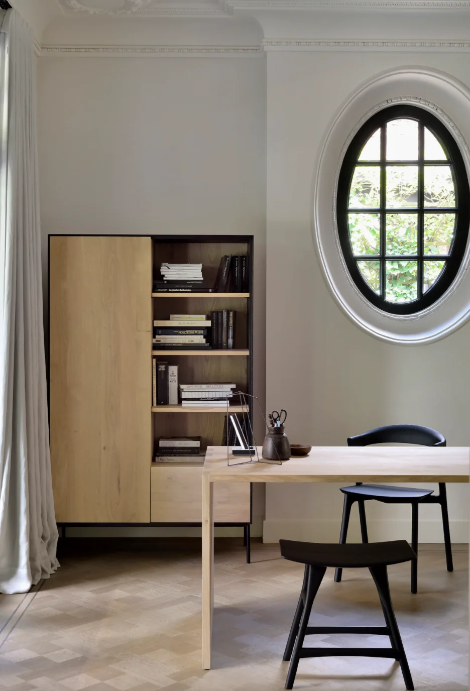 Silla BOK