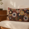 cojin flores brodadas