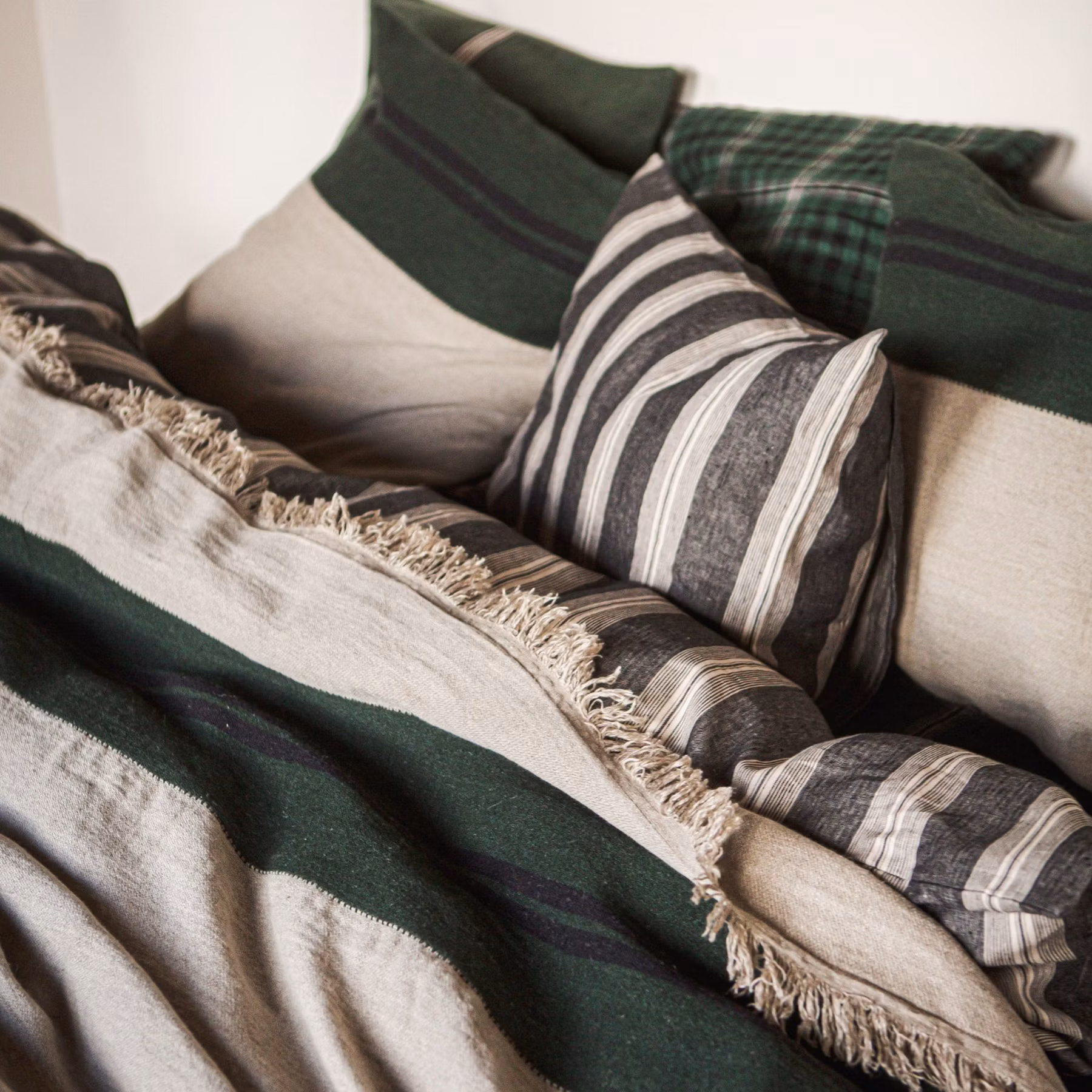 omaha_stripe_throw-_01